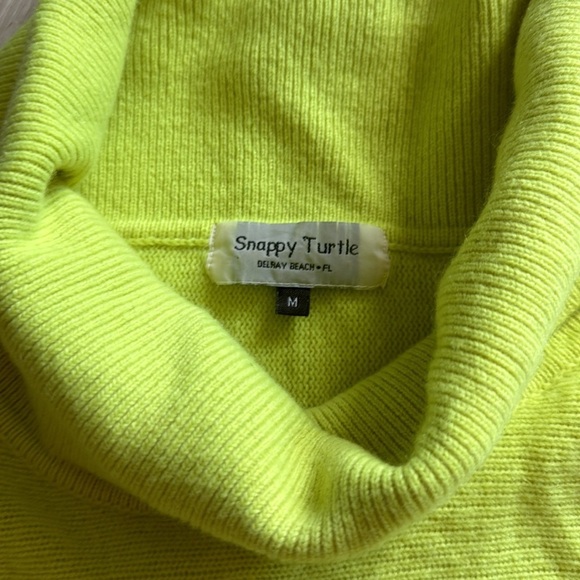 Snappy Turtle Delray Beach FL Poncho Sweater Large Cashmere Blend Turtleneck - Picture 2 of 2